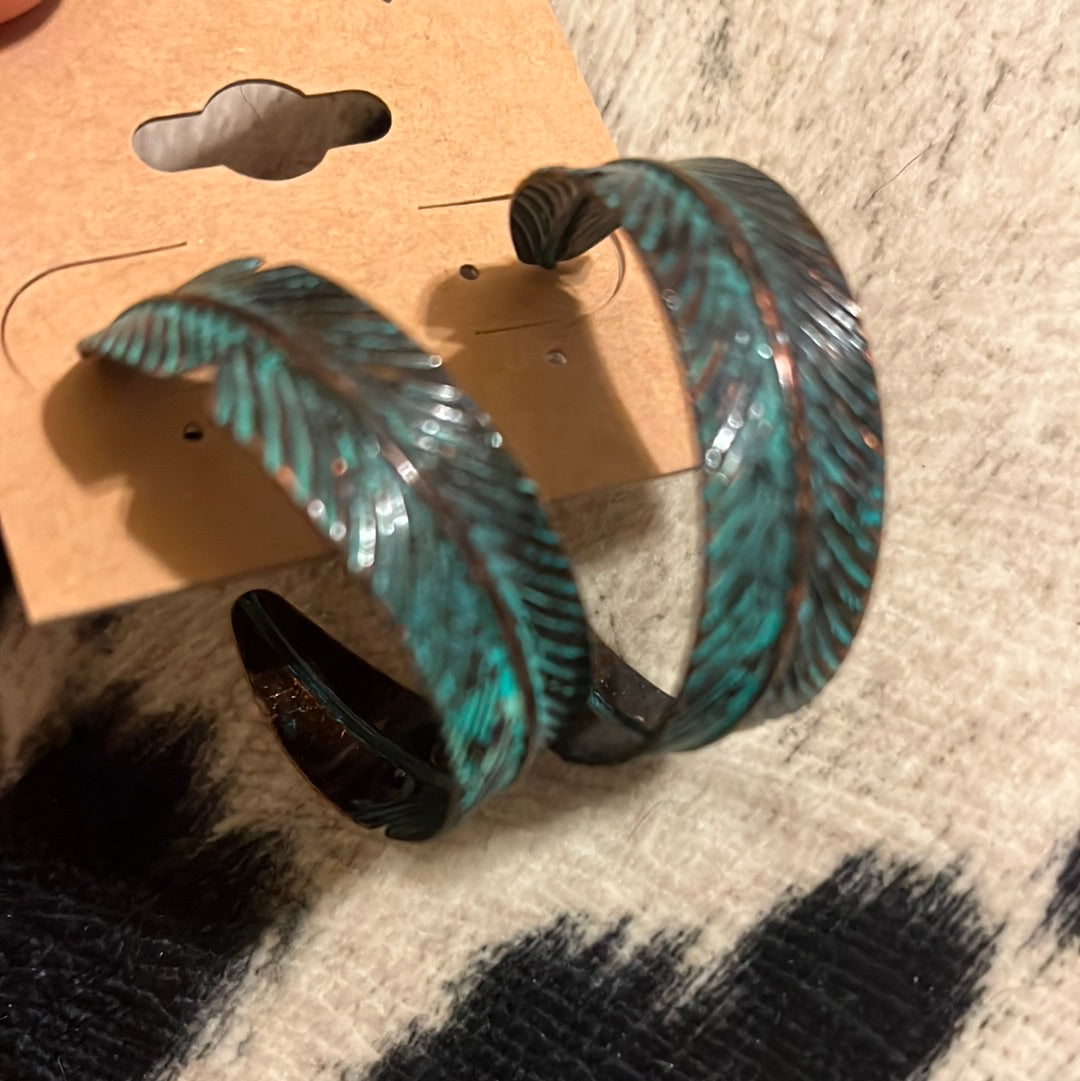 Feather hoops