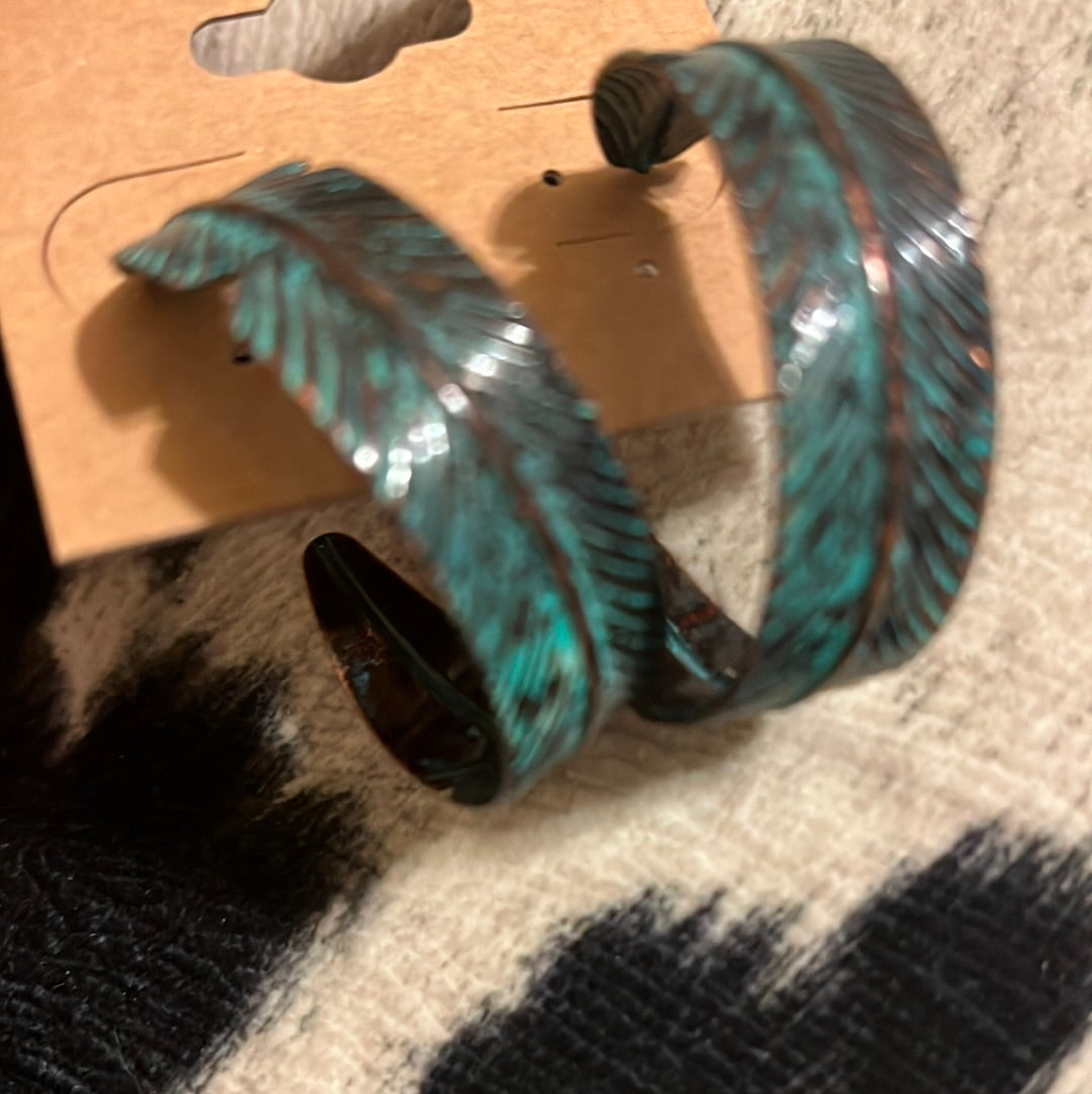 Feather hoops